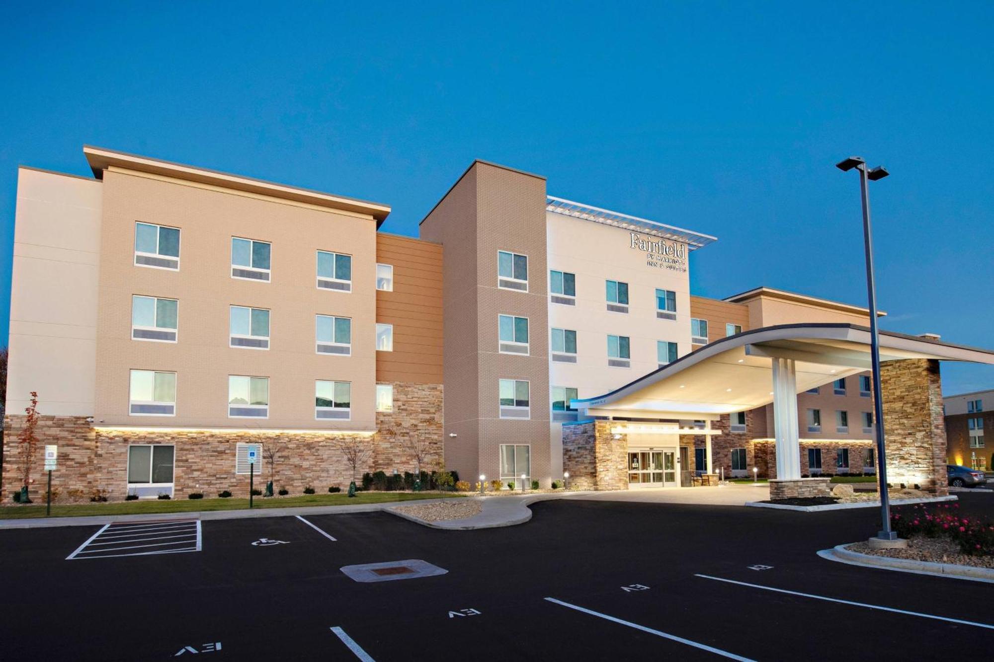 Fairfield Inn & Suites By Marriott Dayton North Murlin Heights Экстерьер фото